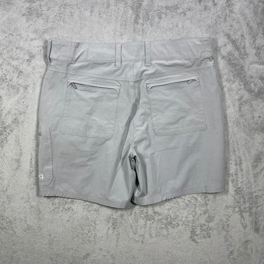 Huk Fishing Shorts Mens XL Grey Performance Utility Cargo Pocket